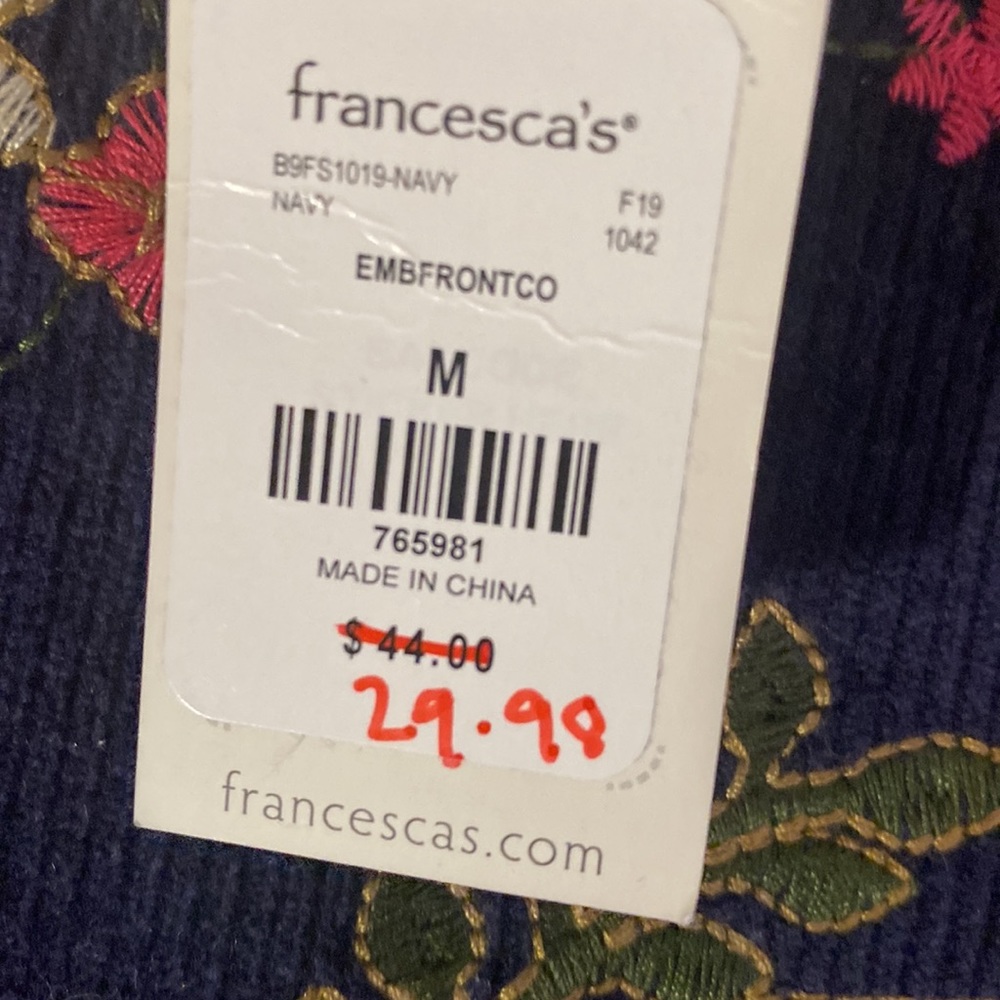 Francesca’s Collection- medium - Picture 6 of 6